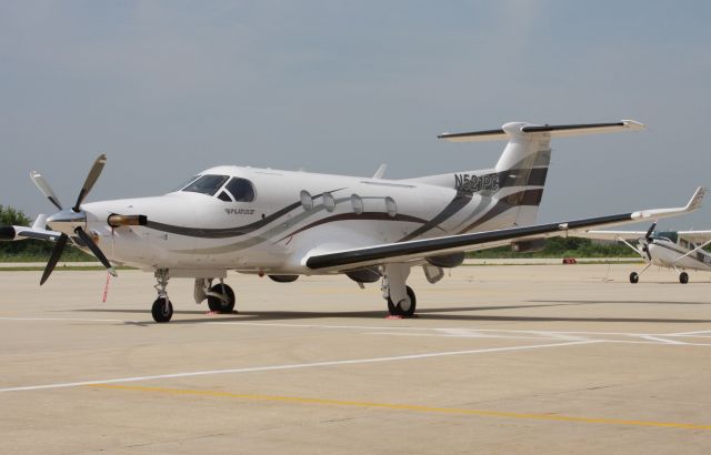 Pilatus PC-12 (N521PC) - PC-12/45 at Schaumburg Ill.(06C) July 16th 2008