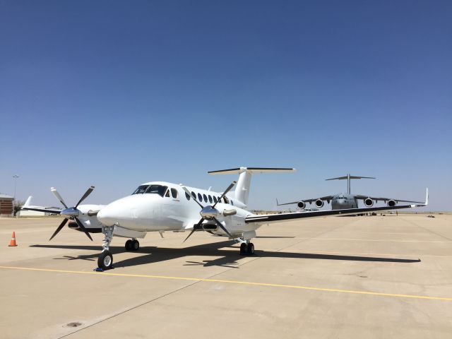 Beechcraft Super King Air 350 (N51005)