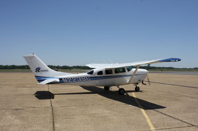 Cessna 206 Stationair (N223SC)