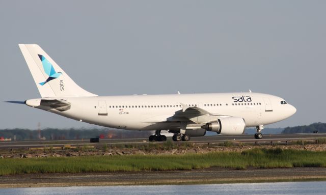 Airbus A310 (CS-TKM)