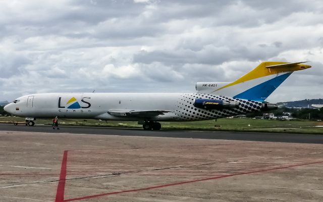 BOEING 727-200 (HK-4401)