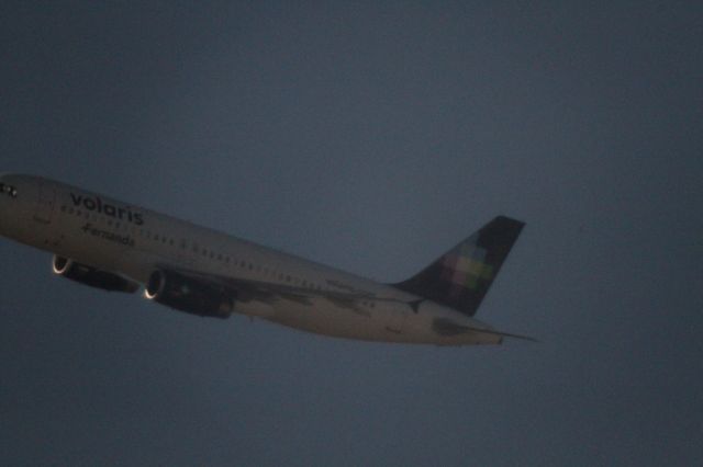 Airbus A320 (N512VL) - DEPARTURE 27 MMTJ