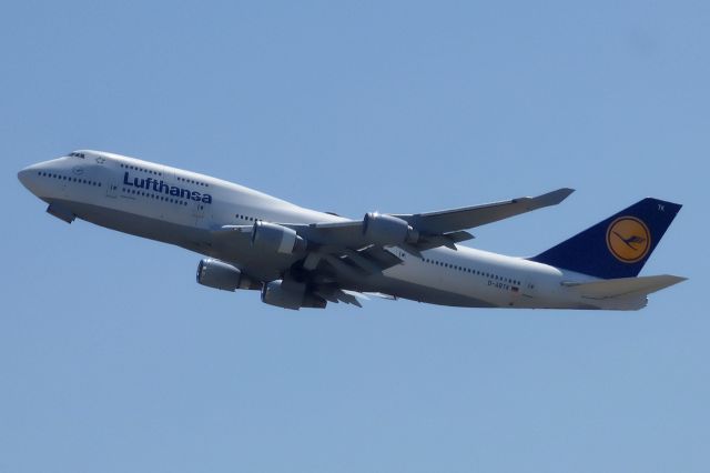 Boeing 747-400 (D-ABTK)