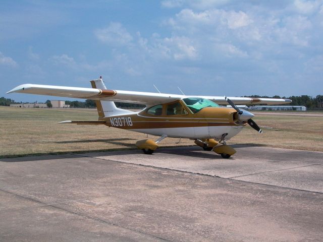 Cessna Cardinal (N30718)