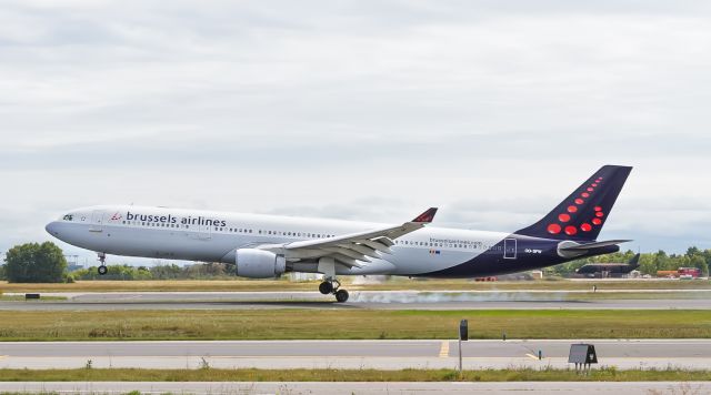 Airbus A330-300 (OO-SFW) - ***Please select FULL for correct resolution*** Touch down at YYZ 05 September 12, 2019