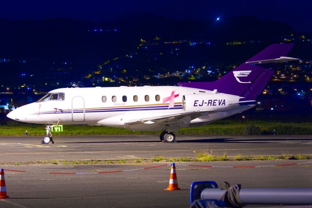 Hawker 800 (EJREVA) - Tenerife Norte - Los Rodeos (TFN / GCXO) - Spainbr /br /Photo taken: January 19, 2024br /br /Operator: REVA Air Ambulancebr /Type: Raytheon Hawker 800XPbr /Registration: EJ-REVAbr /Serial: 258416br / br /Category: Civil Aircraft - Business Jet