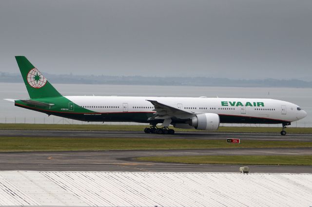 BOEING 777-300 (ZK-OKT) - on 28 November 2019