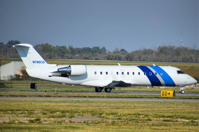 Canadair Regional Jet CRJ-200 (N788CG) - VIP Configured Bombardier CRJ-200LR br /(Bombardier Challenger 850)