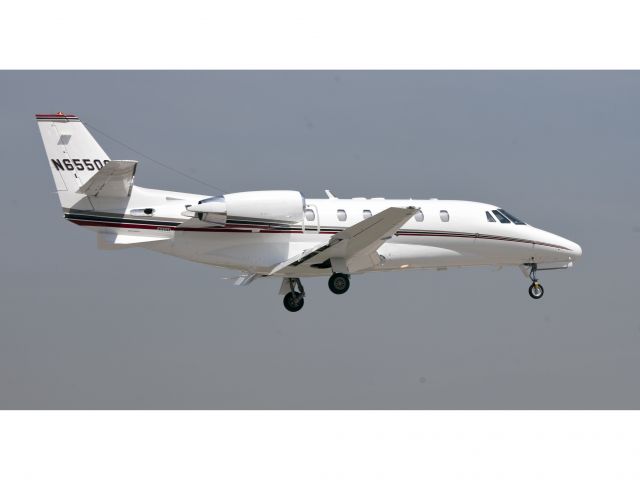 Cessna Citation Excel/XLS (N655QS) - Landing RW04.