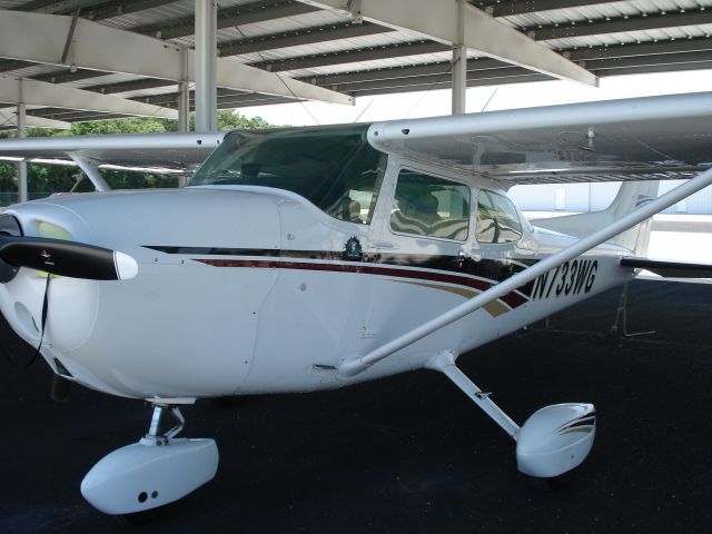 Cessna Skyhawk (N733WG)