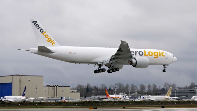 Boeing 777-200 (D-AALK) - BOE161 on final to Rwy 16R during a C1 flight on 1.24.19. (ln 1588 / cn 66164).