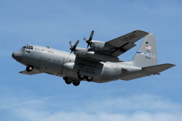 Lockheed C-130 Hercules (79-0476) - Climbing out from 34L.