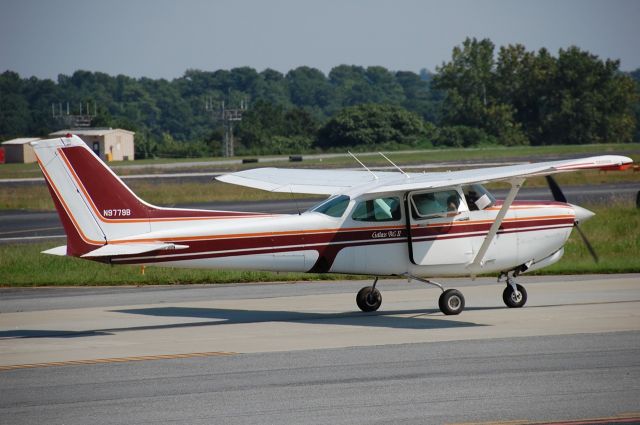 Cessna Cutlass RG (N9779B) - If you would like a copy of this photo, please contact the photographer at Ben_Greenwald at me.com