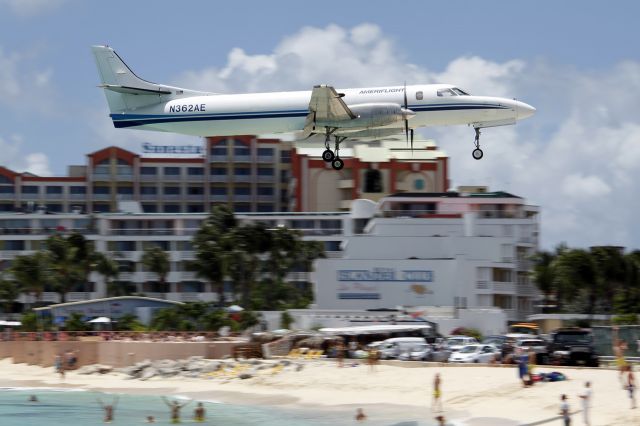 Fairchild Dornier SA-227DC Metro (N362AE)