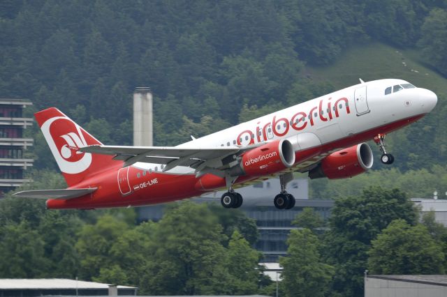 Airbus A319 (OE-LNE)