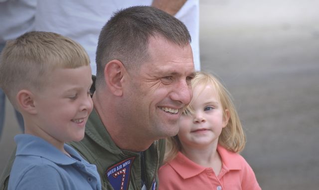 F18 — - F 18 fighter Pilot takes time for some photos with the kids.....at KWWD Cape May County NJ