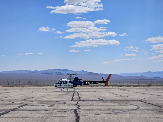 SCHLEICHER ASH-30Mi (N224MT) - BFE FBO is a preferred stop for Med Trans on their way back to base. 