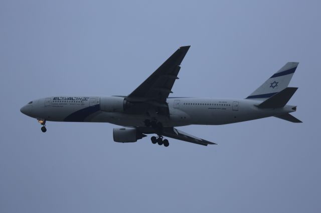 Boeing 777-200 (4X-ECD)