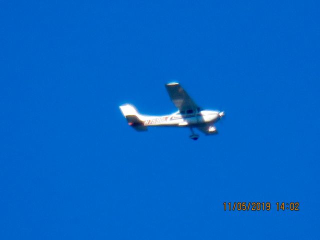 Cessna Skylane (N759GL)