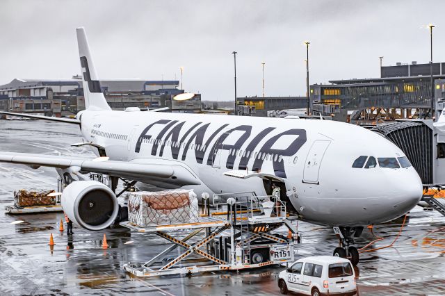 Airbus A330-300 (OH-LTU) - A330-302(OH-LTU) Parking