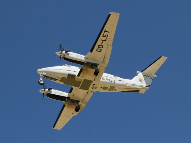 Beechcraft Super King Air 200 (OO-LET)
