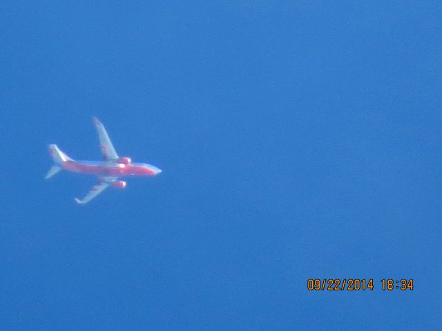 Boeing 737-700 (N744SW) - Southwest Airlines flight 740 from MDW to OKC over Baxter Springs Kansas at 40,000 feet.