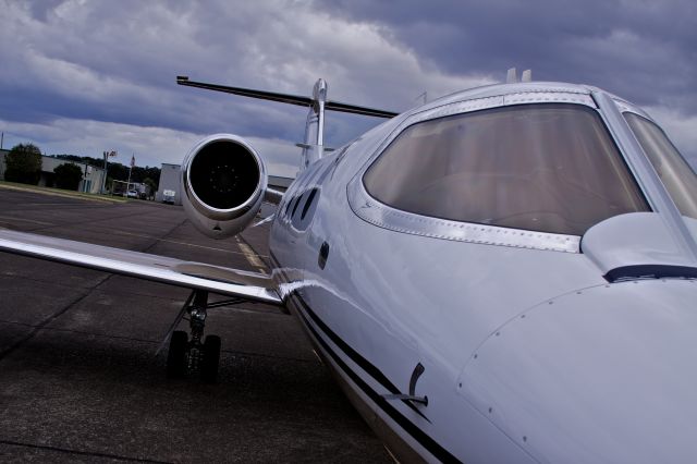 Learjet 31 (N517CC)