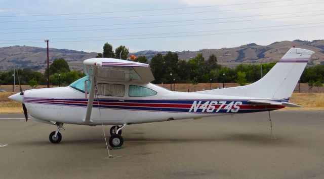 Cessna Skylane (N4674S)