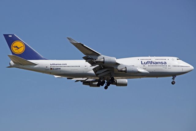 Boeing 747-400 (D-ABVM)