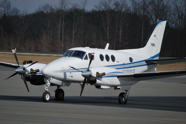 Beechcraft King Air 90 (N500KR) - NORTH CAROLINA STATE BUREAU OF INVESTIGATION - 2/25/10