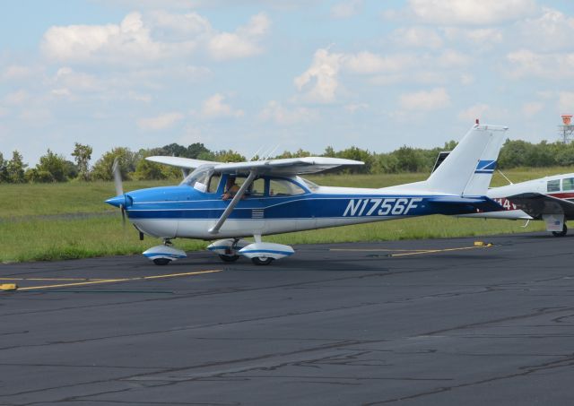 Cessna Skyhawk (N1756F)