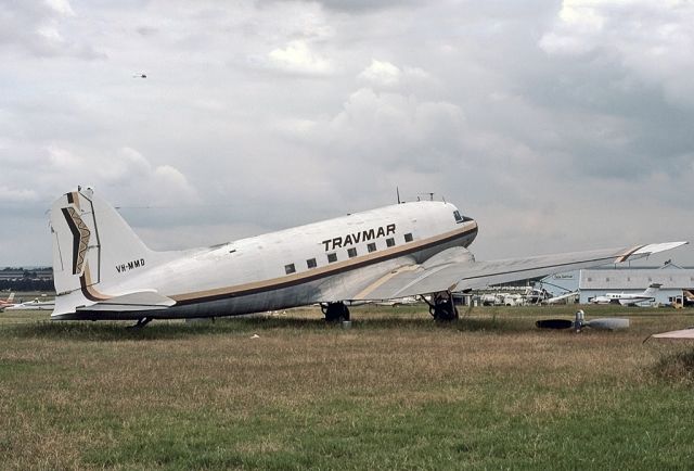 VH-MMD — - TRAVMAR - DOUGLAS C-47B SKYTRAIN (DC-3) - REG VH-MMD (CN 33301/16553) - BANKSTOWN AIRPORT SYDNEY NSW. AUSTRALIA - YSBK (16/3/1982)