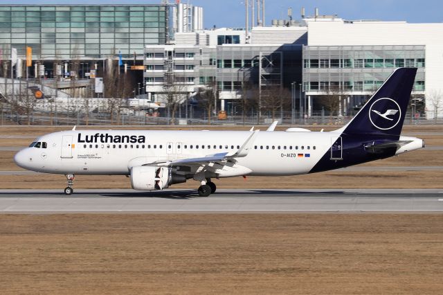 Airbus A320 (D-AIZO)