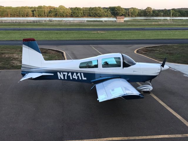 Grumman AA-5 Tiger (N7141L)