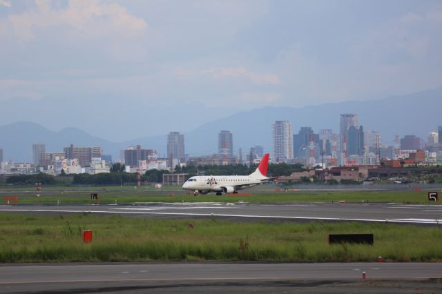 Embraer 170/175 (JA212J)