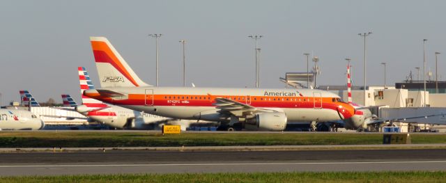 Airbus A319 (N742PS) - TAKEN OCTOBER 29,2016