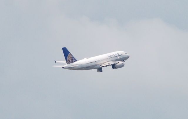 Airbus A319 (N802UA)