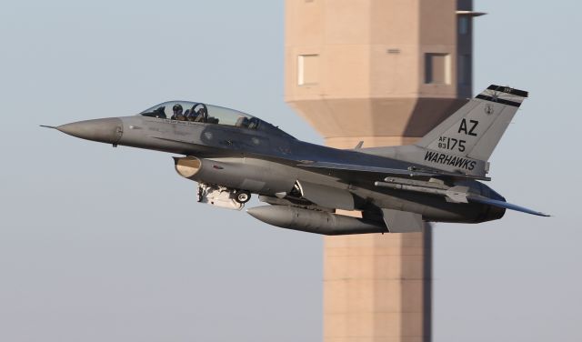 83-0175 — - F-16D