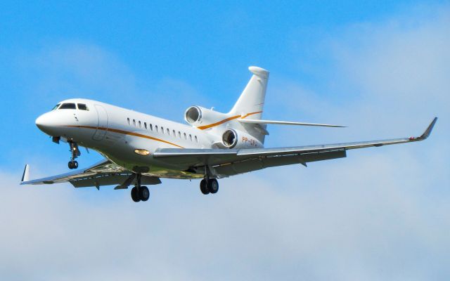 Dassault Falcon 7X (PP-CFJ)