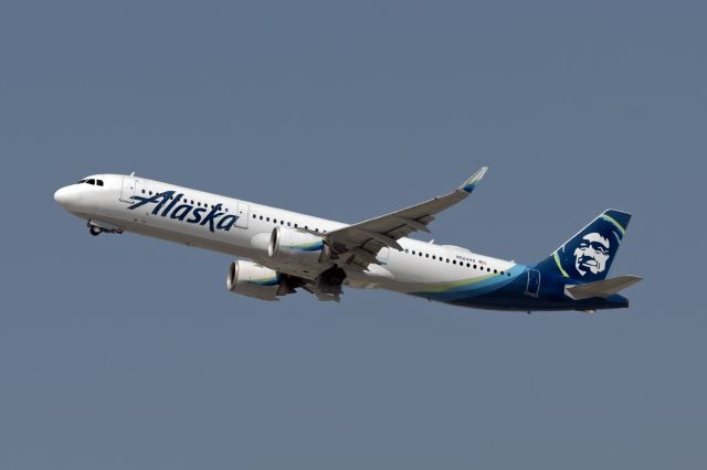 Airbus A321neo (N929VA)