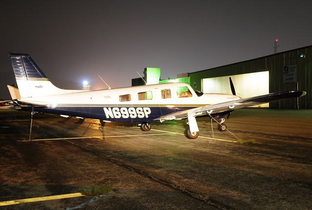 Piper Saratoga (N699SP) - Seen at KFDK on 7/27/2009.