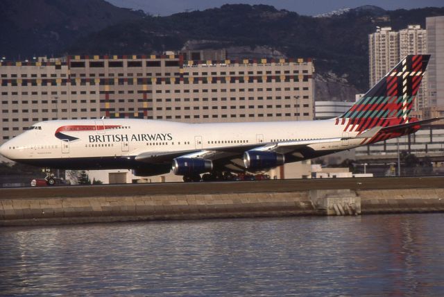 Boeing 747-400 —