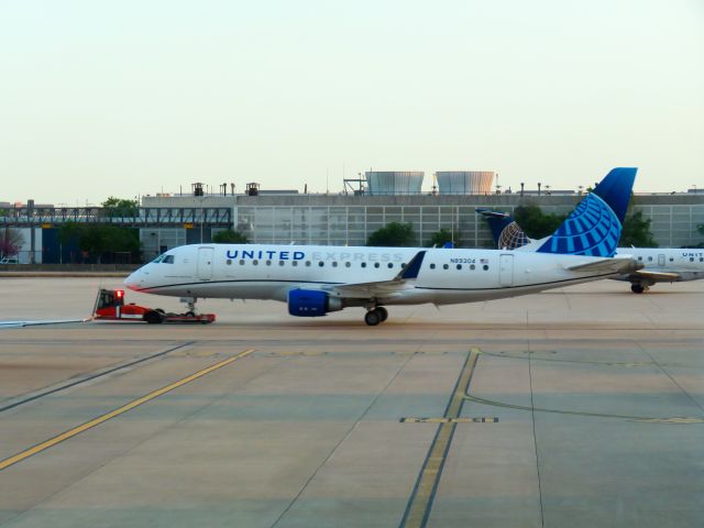 EMBRAER 175 (long wing) (N89304) - 03/15/2025