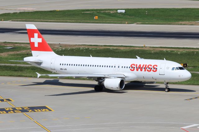 Airbus A320 (HB-IJQ)