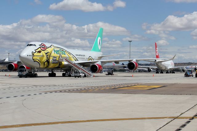 Boeing 747-400 (CPZ2603)