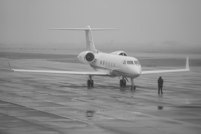 Gulfstream Aerospace Gulfstream IV (N171JC) - Monarch Charter services prepares to depart NASA's ramp for Titusville, taking personnel to the Crew-2 Commercial Launch