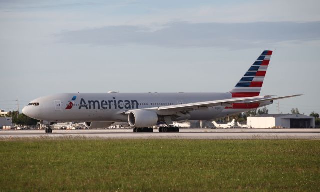 Boeing 777-200 (N765AN) - Taxing for a take off from MIA this evening the 1st of June, 2018.