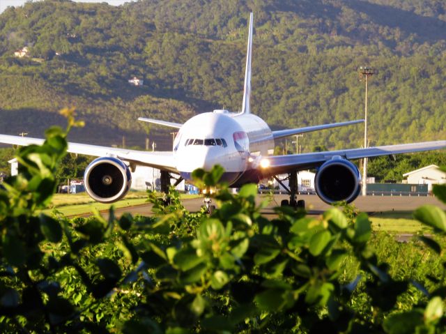 Boeing 777-200 (G-VIIX)