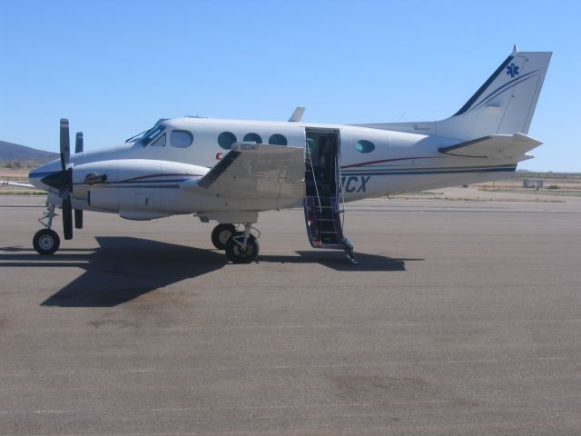 Beechcraft King Air 90 (N911CX)