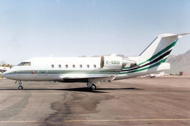 Canadair Challenger (C-GSQI) - Seen here in Oct-98.br /br /Reregistered N66NT 16-Jun-00,br /then N66NS 13-Oct-00,br /then C-FJJC 18-Dec-00